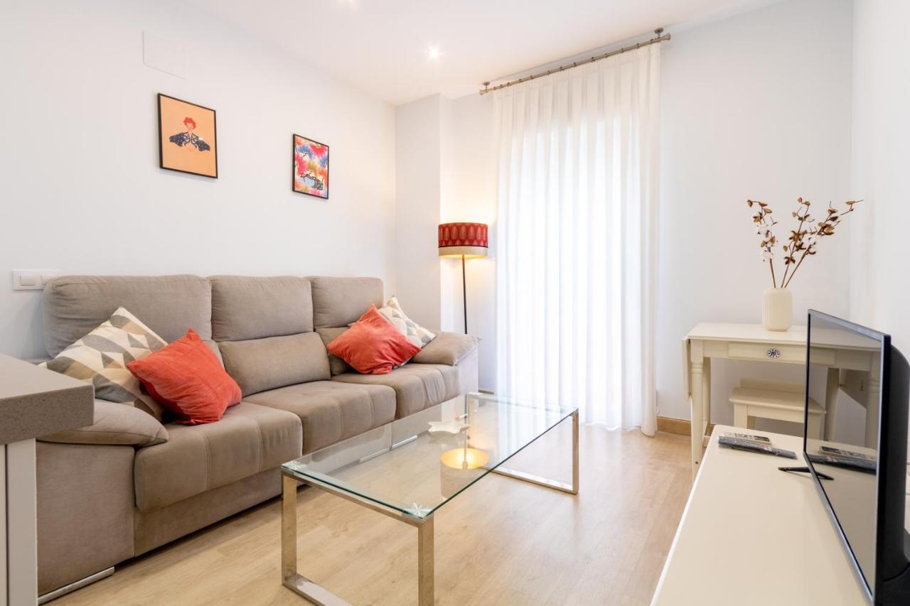 Charming 2 Bedroom Apartment Triana Bridge By Ocityzen Севилья Экстерьер фото